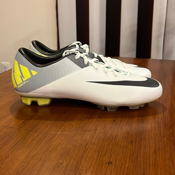 nike mercurial miracle fg